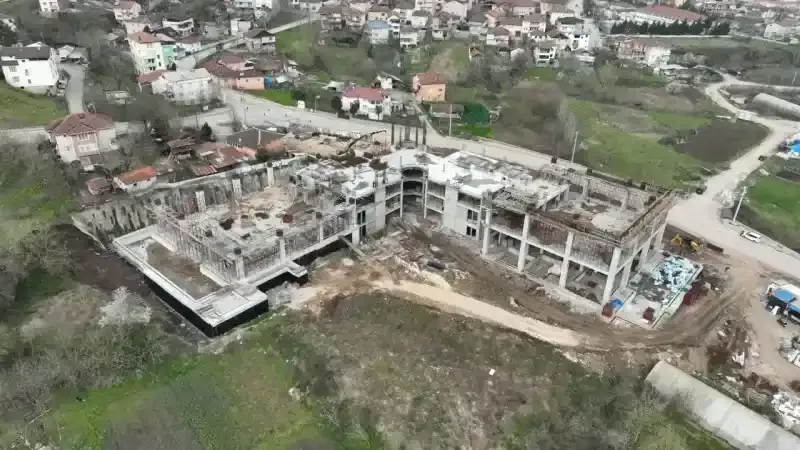Başiskele Termal Tesis yükseliyor