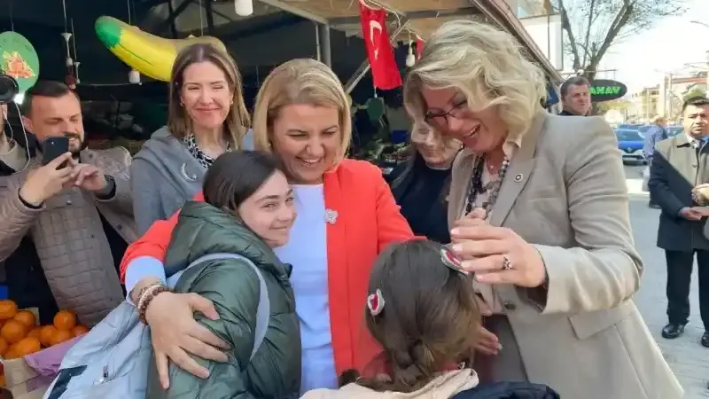 Hürriyet: Esnaflarımızın her zaman yanındayız