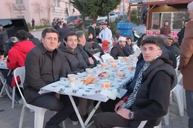 Zafer Mutlu'dan sert açıklamalar! ‘Ben olsam Ford’a, Başiskele Devlet Hastanesi’ni yaptırmıştım’