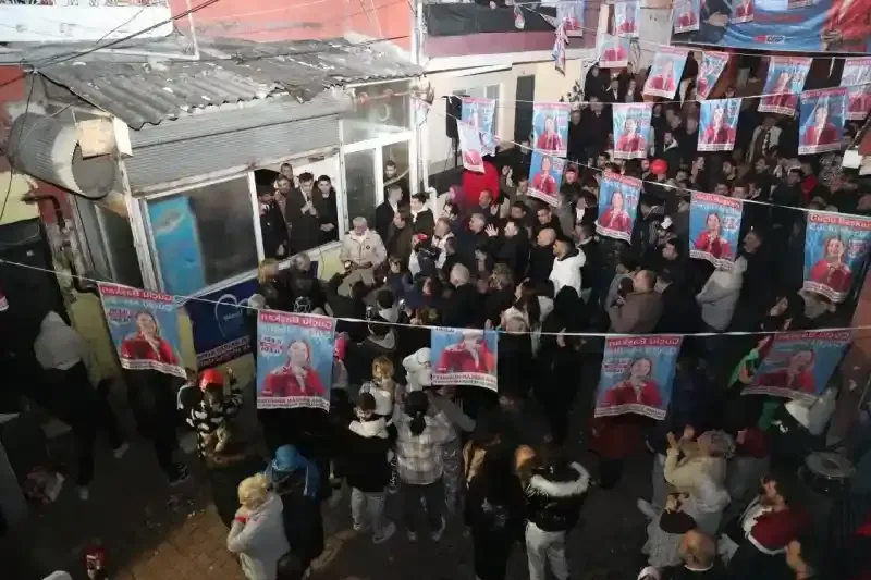 Başkan Hürriyet’e Kozluk’ta sevgi seli