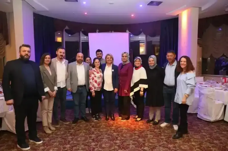 Hürriyet: Kandıra – İzmit kardeşliğini daha güçlü kılacağız