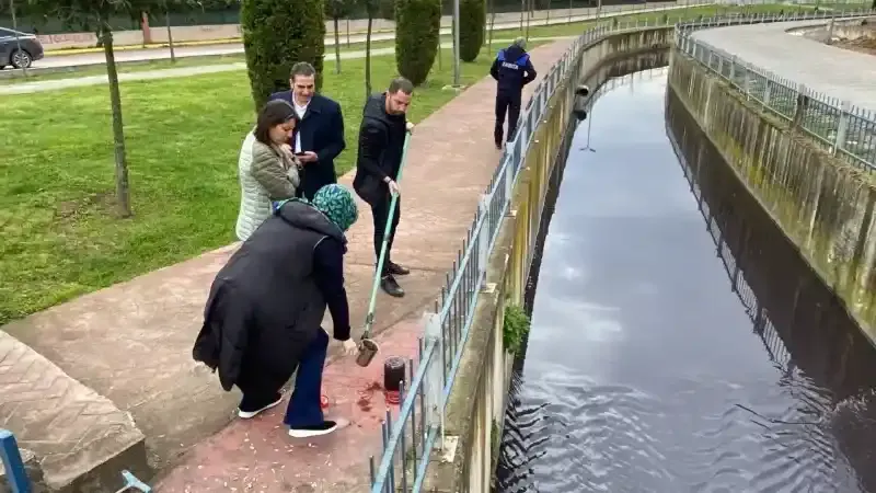 Dere simsiyah aktı, ekipler harekete geçti