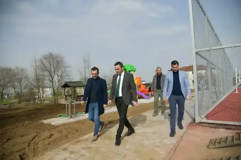 Başiskele'ye yeni oyun parkları kazandırılıyor