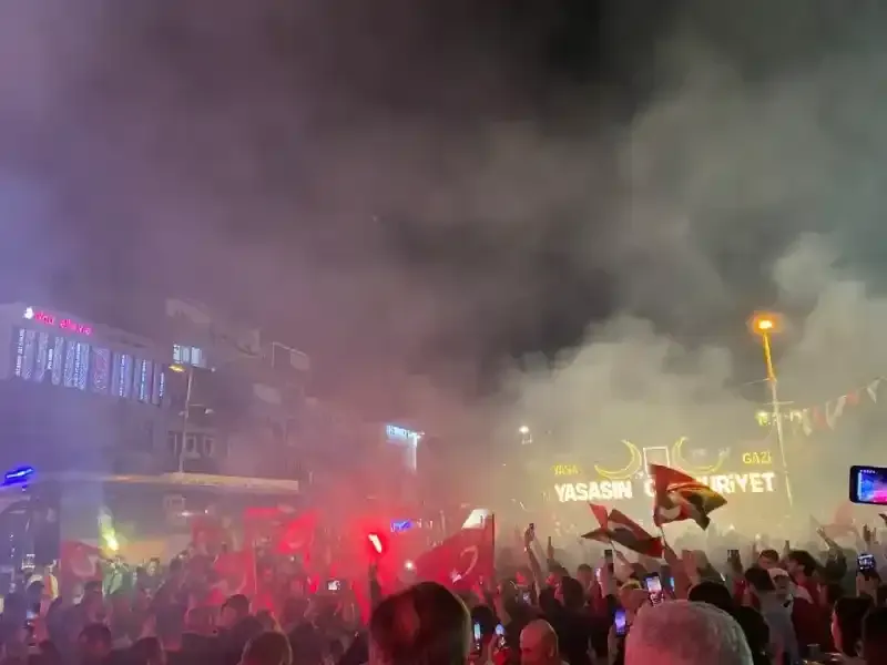 Hürriyet; Andım olsun bu Büyükşehir'i ya alacağız ya alacağız