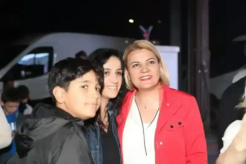 Plajyolu’nda Hürriyet’e coşkulu karşılama!