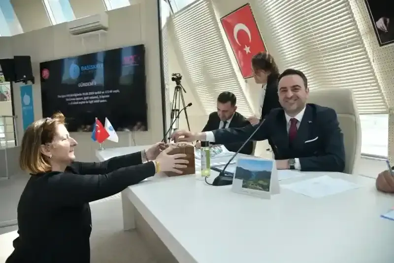 Başiskele´de yeni dönemin ilk meclis toplantısı gerçekleşti 