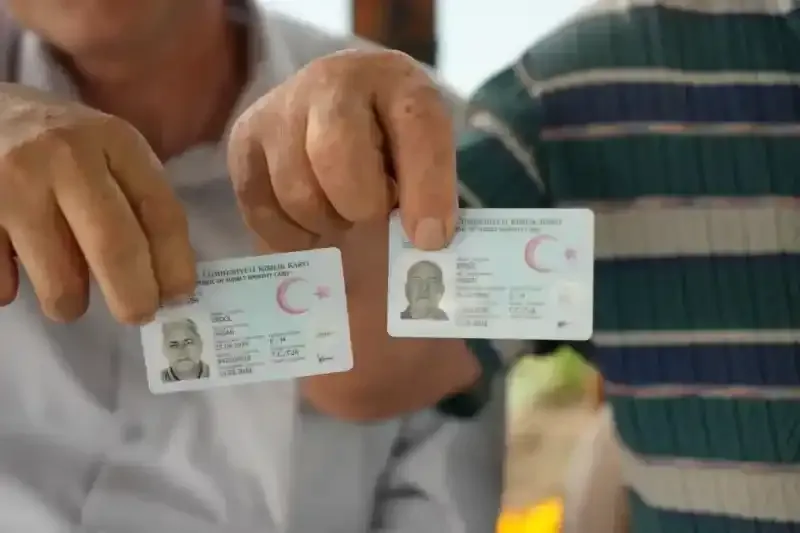 İzmit'te babasıyla aynı adı taşıyan muhtarın muhtarlığı düştü