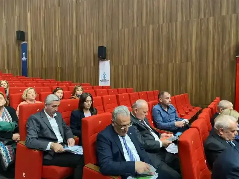 DEM’liler mecliste yerini aldı!