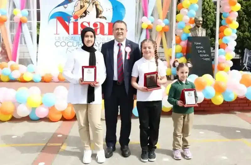 Derince’de 23 Nisan coşku ile kutlandı