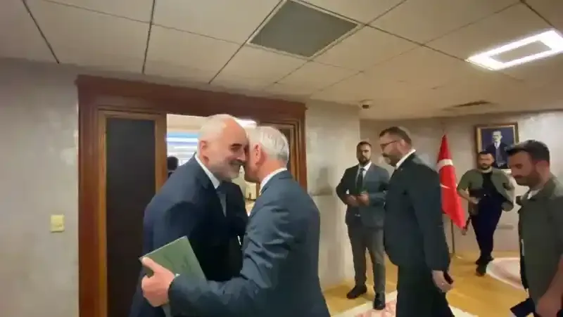 CHP’li başkanlar Büyükakın’ın yanında
