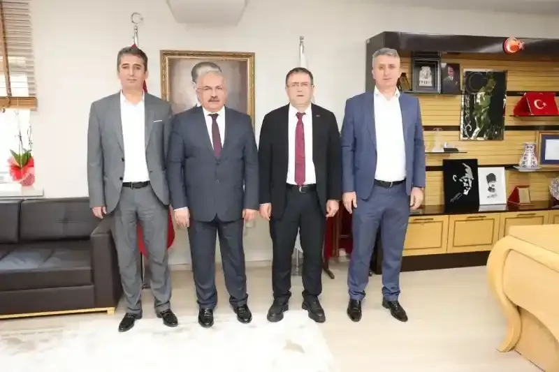 Başkan Gökçe’ye tebrik ziyaretleri