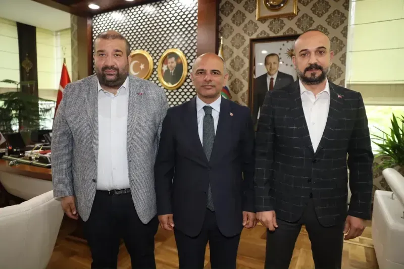 Başkan Söğüt’e MHP Kocaeli’den ‘hayırlı olsun’ ziyareti