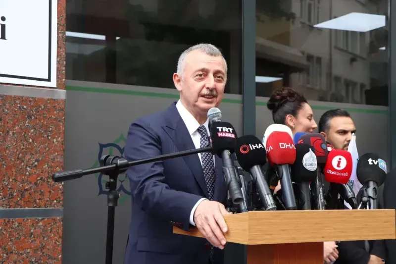 Açılışa Bakan Tunç katıldı: İzmit’te Üniversite Diş Hastanesi hizmete girdi