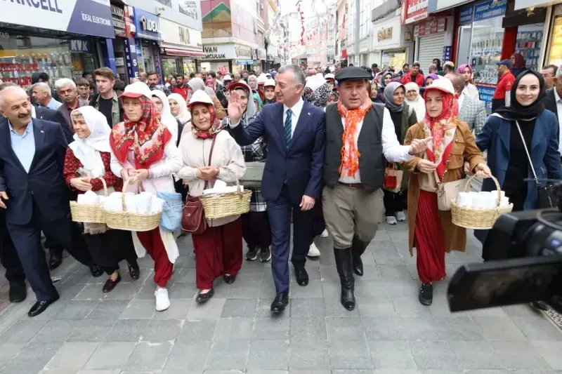 Büyükakın: Çiftçimize 5 yılda 1 milyar TL destek sağladık