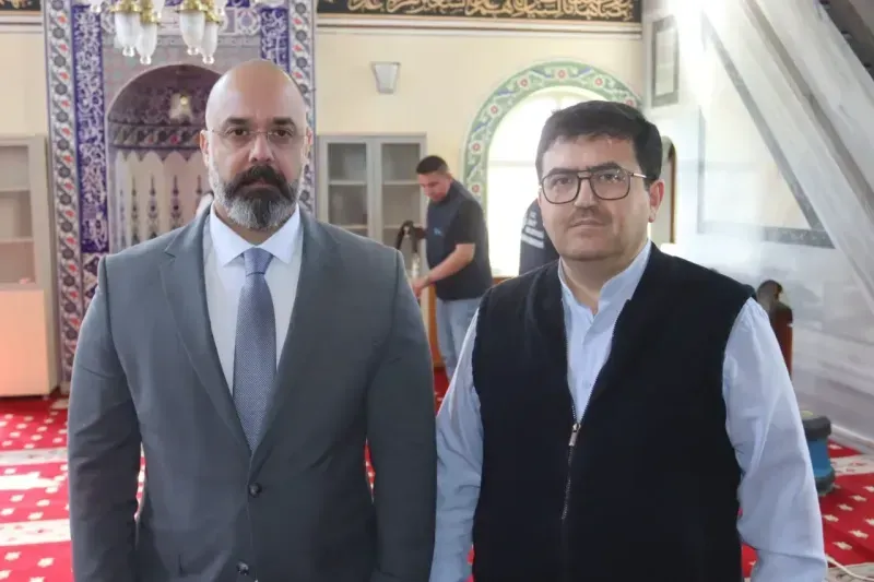 İzmit Belediyesi ibadethaneleri pırıl pırıl yapmaya devam ediyor
