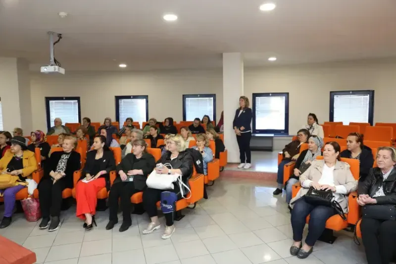 Kadın kooperatifleri Sanatsal İleri Dönüşüm Atölyesi Projesinde bir araya geldi