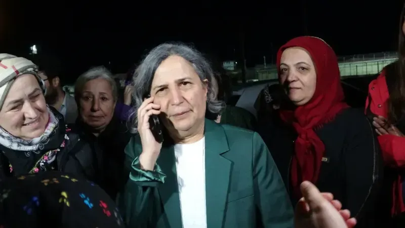 Gültan Kışanak cezaevinden tahliye edildi
