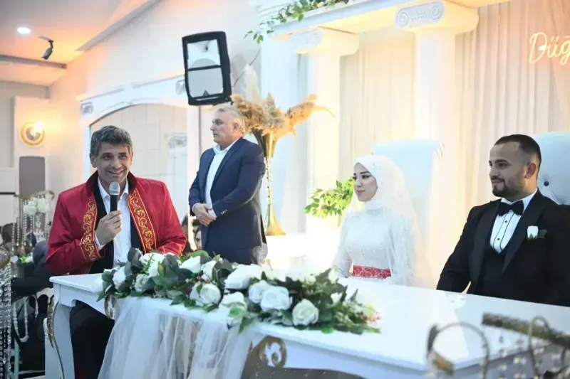 Başkan Kocaman cemiyetlerde