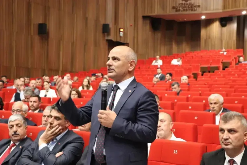 Uygun : 400 milyonluk çalışmanın ertesi haftası Körfez’i su bastı