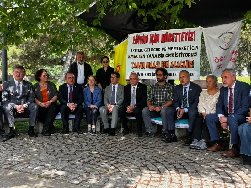 Yıldızlı’dan eğitim nöbetine destek