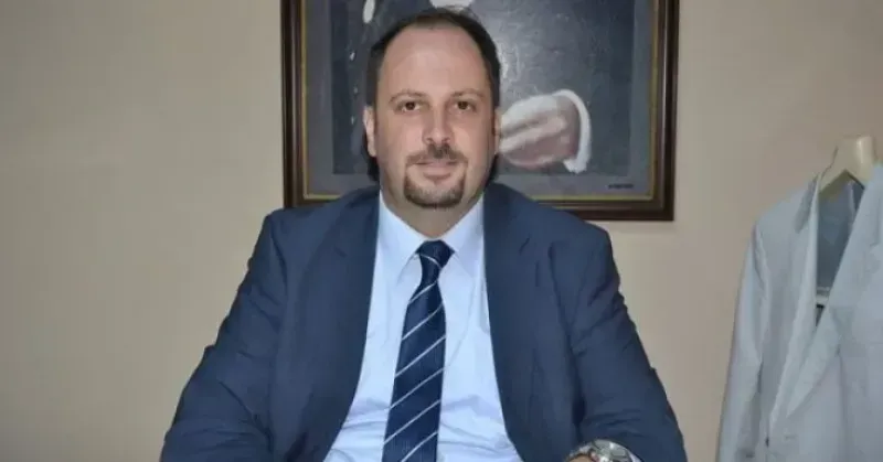 Hürriyet yok. O isim vekalet edecek