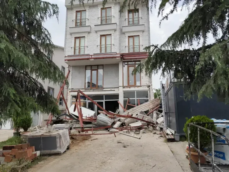 Kartepe’de kaçak yapılaşmaya geçit yok