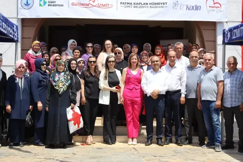 İZMEK El Sanatları Sergisi Akmeşe’de Açıldı