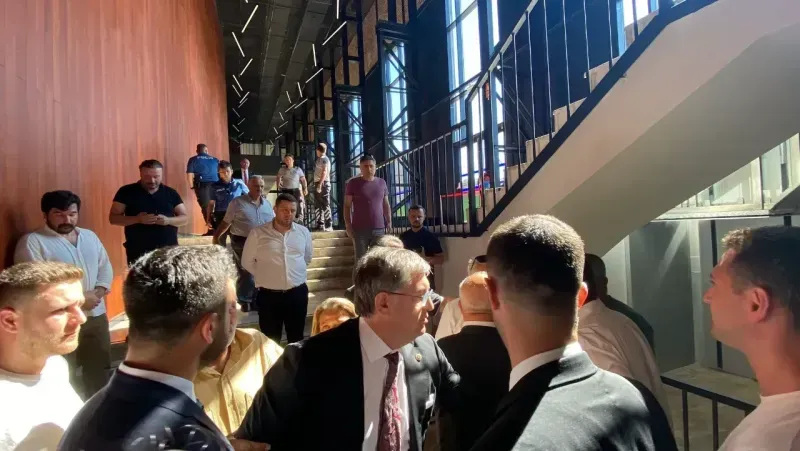Küfürler, tehditler havada uçuştu! CHP Danışma Kurulu fena karıştı