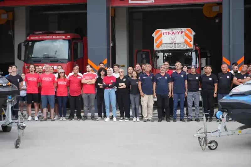 Kocaeli Sahilleri, 15 Haziran'dan itibaren cankurtaran hizmetleriyle daha güvenli
