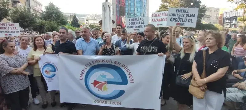 Kocaeli'de hep bir ağızdan bağırdılar! Emekçilere destek olun