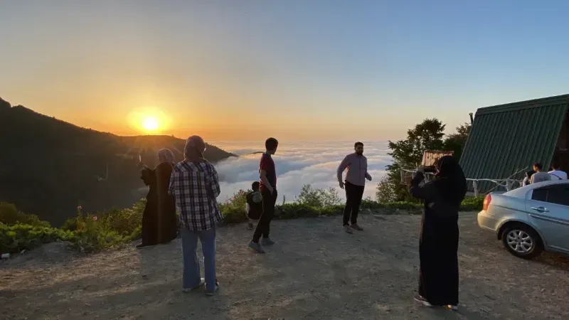 Kuzuyayla Tabiat Parkı'nda gün batımının büyüleyici manzarası