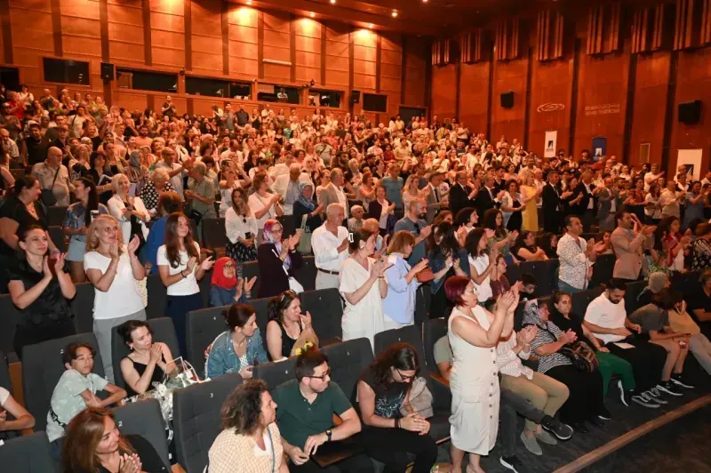 KSO Oda Orkestrası ‘Yaza Merhaba’ konseri düzenledi