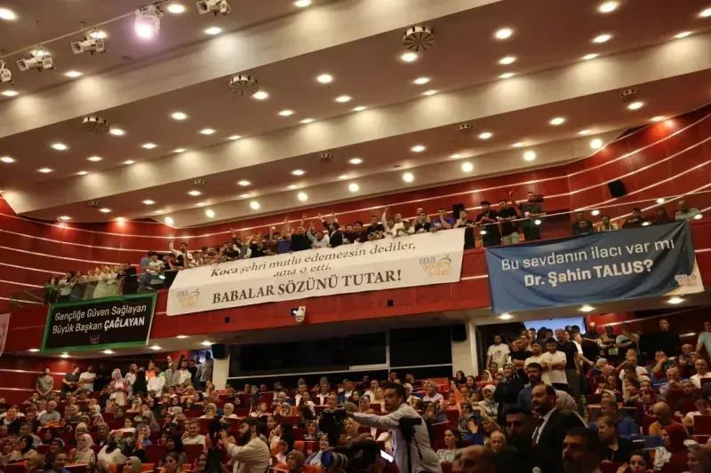 AK Parti Gebze’de 1.000 yeni üyeli danışma