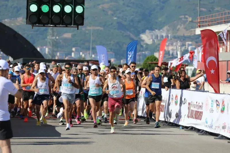 50. Altın Kiraz Festivali’nde heyecan dolu Kiraz Koşusu