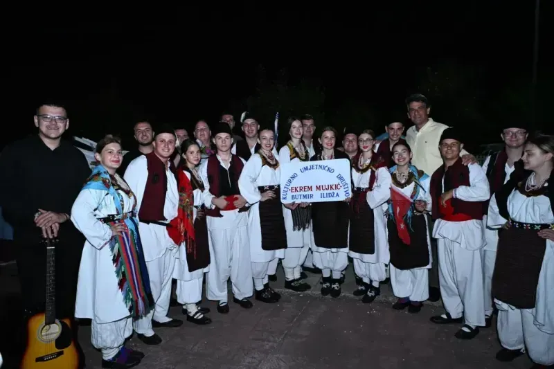 Balkan renkleri Kartepe'de buluştu