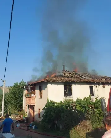 Derince'de çıkan yangın korkuttu
