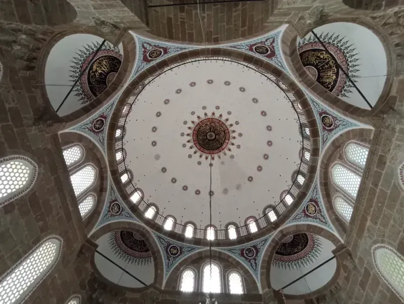 Kocaeli'nin kalbinde bir tarih! 445 yıldır zamana meydan okuyor 