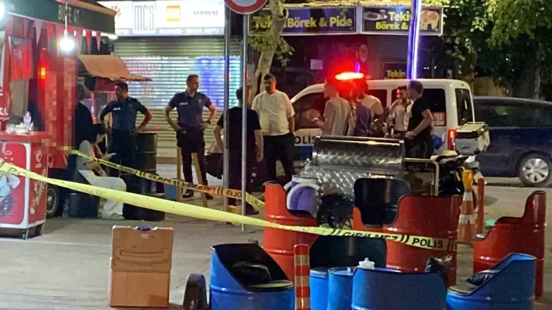 İzmit'te köfteciye silahlı saldırı! Dükkan sahibini vurup kaçtılar