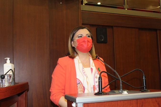 Hürriyet: İnsanları gülümsetmek için çalışıyoruz