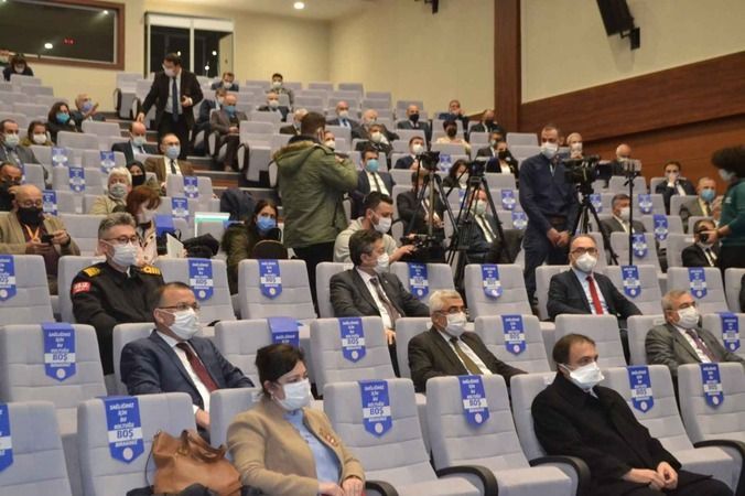 Vali Yavuz: Gençlerimizi hayata hazırlamak hepimizin görevi