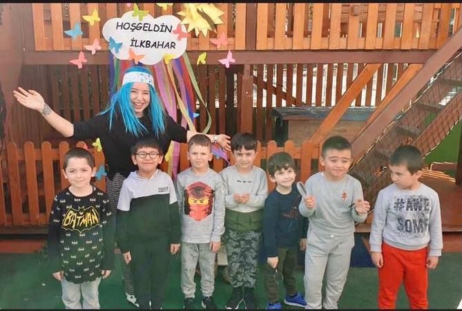 Bilgi Köprüsü'nde bahar keyfi bitmiyor