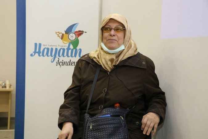 65 yaş üstü çınarlar üniversiteli oldu 
