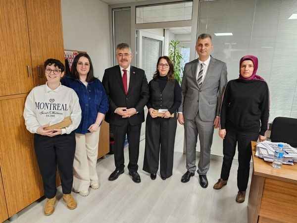 Gölcük’te Kadınlar Günü törenle kutlandı