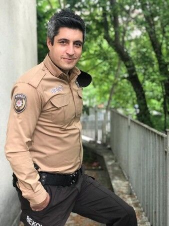 Cezaevinde Nikah Kıyan Tutuklu Polis: Eşinin Umut Dolu Bekleyişi