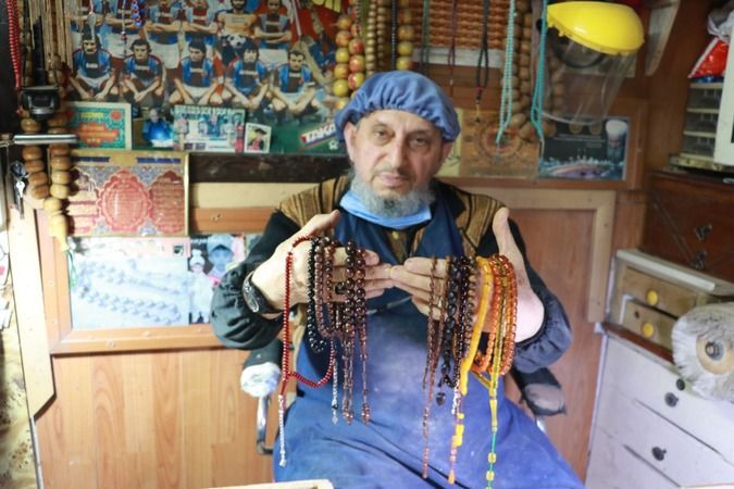 Unutulmaya yüz tutmuş tespih sanatını yaşatıyor