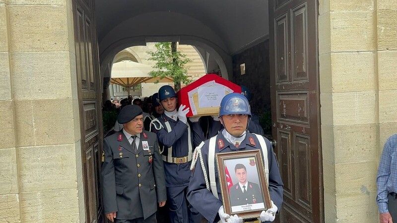 Kocaeli'de Uzman Çavuş Yavuz Başgöl kalbine yenildi