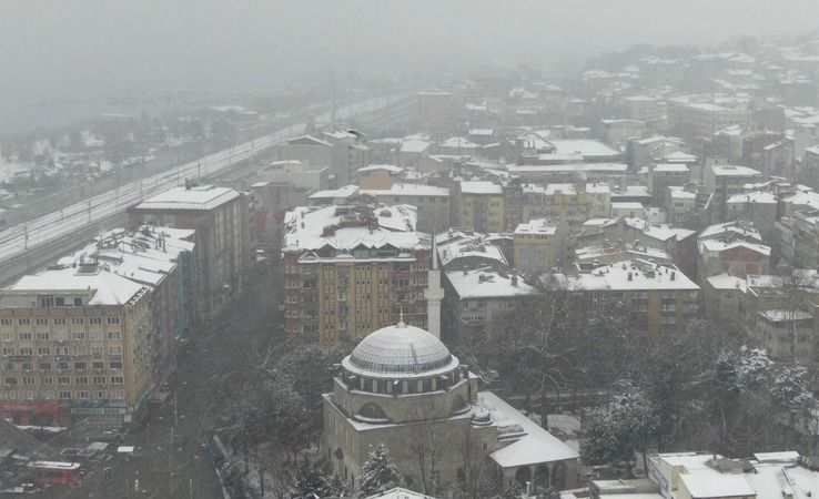 Beyaza bürünen Kocaeli havadan görüntülendi