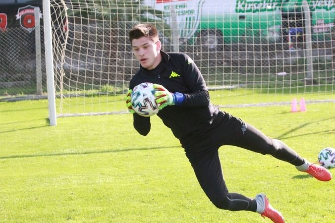 Gölcükspor'da korona şoku