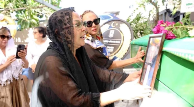 Seda Sayan, yakın arkadaşı Safiye Soyman'ı en acı gününde yalnız bıraktı! İşte nedeni 