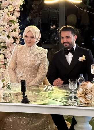 Kadir Ezildi'nin nişan görüntüleri gündem oldu!